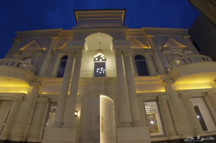 فيلا فخمه للبيع بسعر اقل من السوق 20