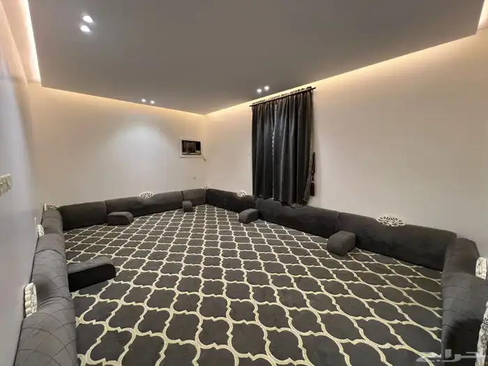 استراحات وشقق عزاب للإيجار الطائف بجوار المعاهد 0