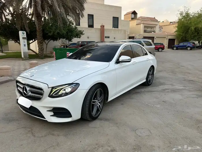 مرسيدس اي E300 2017 0