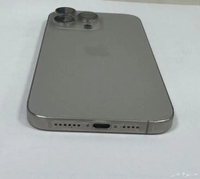 iPhone 15 pro max 3