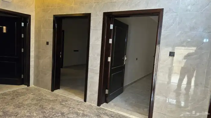 شقة فاخرة جديدة للإيجار الباحة مخطط جدرة الجديد ( الواحة ) 2