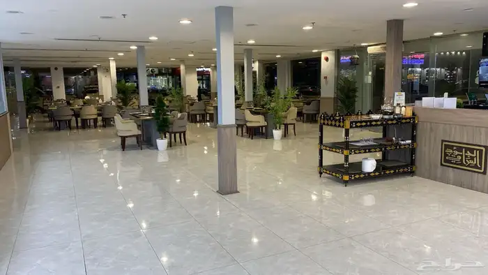 مطعم بكامل معداته لتقبيل او للبيع لعدم التفرغ 14