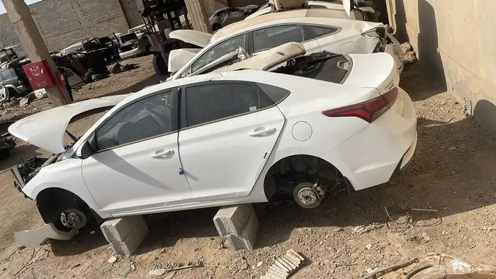 بيع قطع غيار اكسنت 2022 رقم التواصل 4