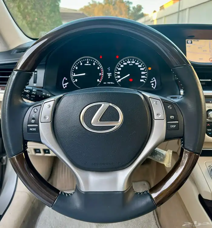لكزس ES350 CC 2015 26
