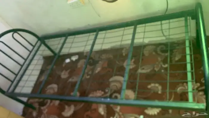 سرير للبيع 0