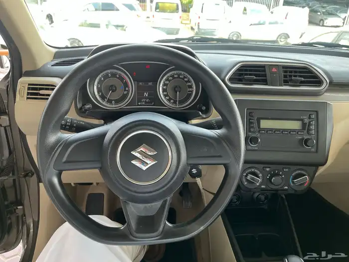 سوزوكي دزاير2025 31