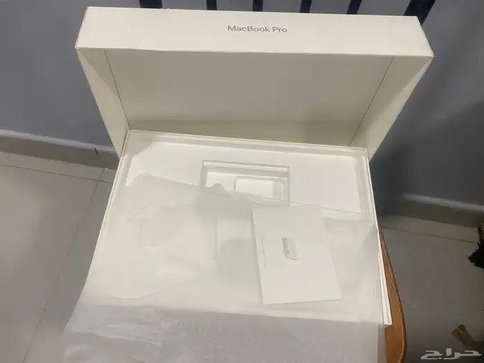 ماك بوك برو تاتش بار 3