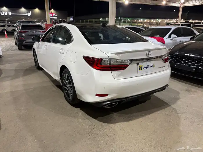 لكزس ES350 2017 6