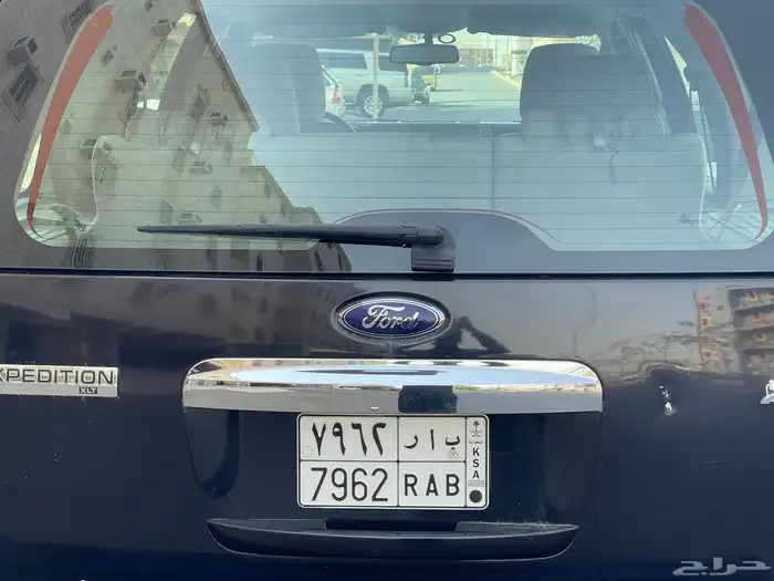 فورد اكسبديش 2010 8