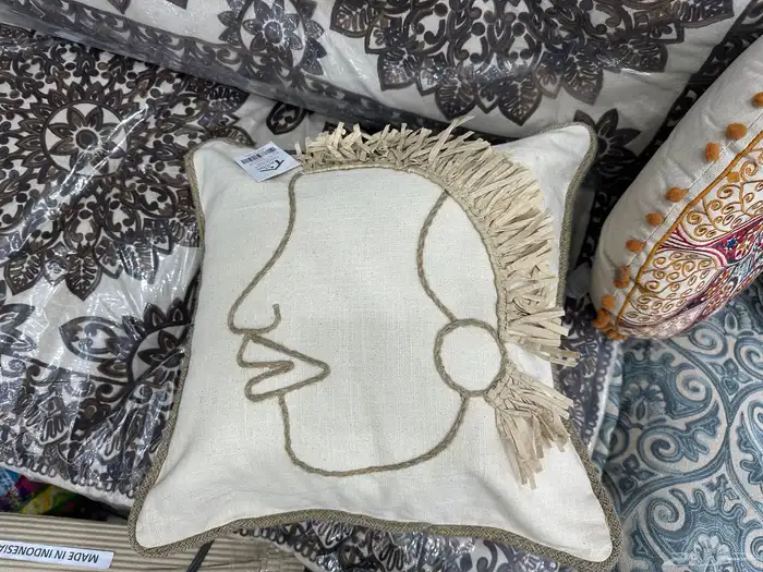 تحف فنية متميزة صناعة يدوية 5