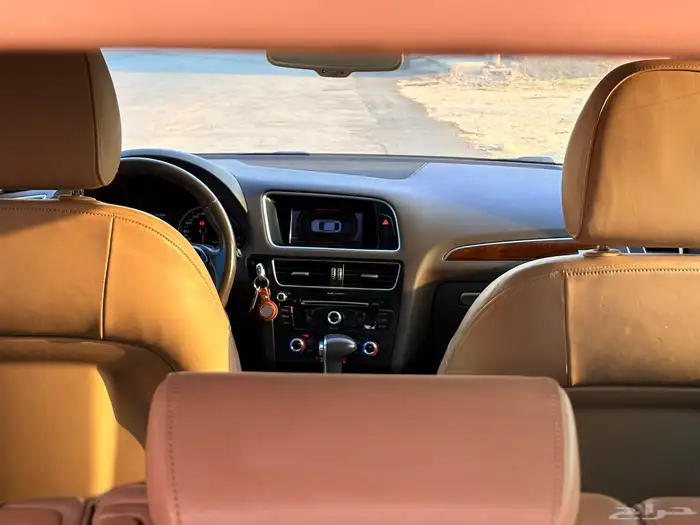 اودي q5 2015 ( نظيف ) 25
