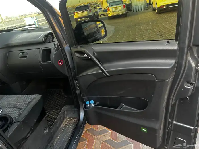 فان مرسيدس 2011 14