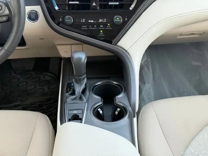 كامري GLE موديل 2023 شرط ممشى30 32
