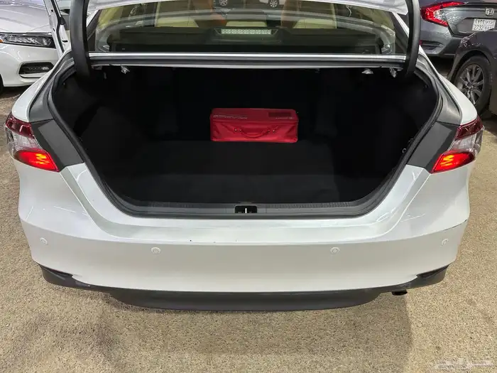 تويوتا كامري 2023 وكالة ستاندر 5