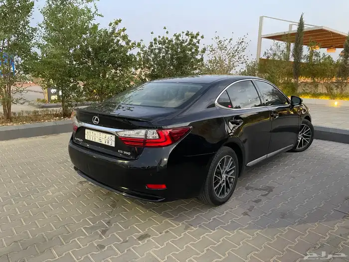 لكزس ES 350 2016 1