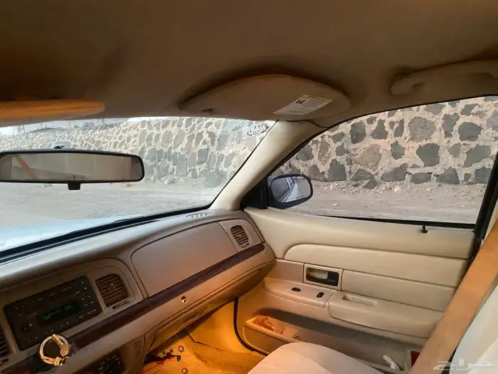 فورد فكتوريا 2007 8