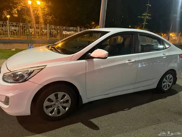 اكسنت هونداي نظيفة للبيع 2