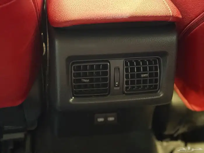 تويوتا كامري سبورت 2024 (( بحالة ممتازة )) 17