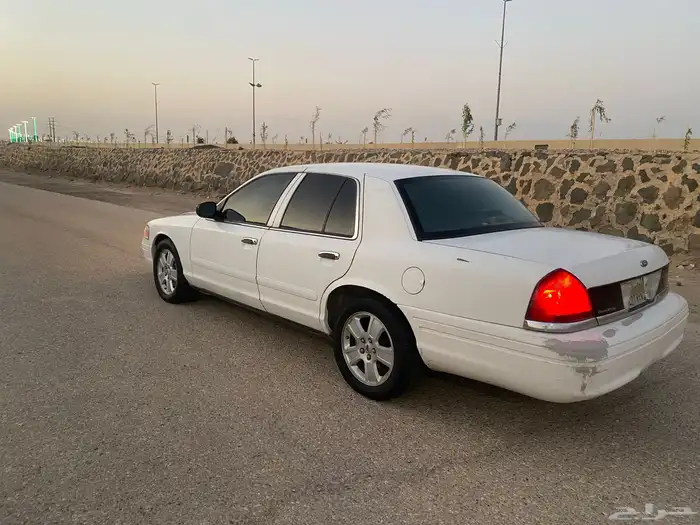فورد فكتوريا 2007 7