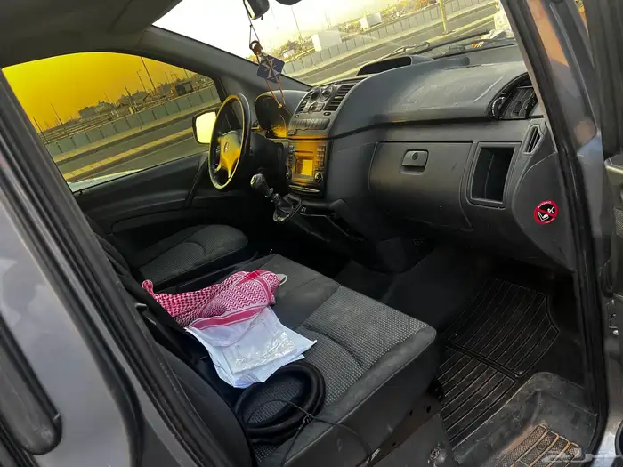 فان مرسيدس 2011 15