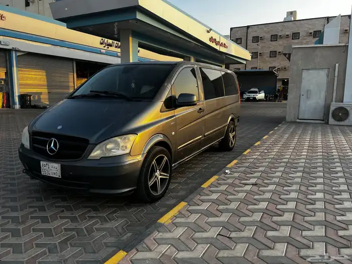 فان مرسيدس 2011 2