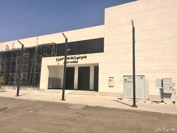 مصمم داخلي ومنفذ ديكورات سكني وتجاري مطاعم كوفي شوب محلات 17