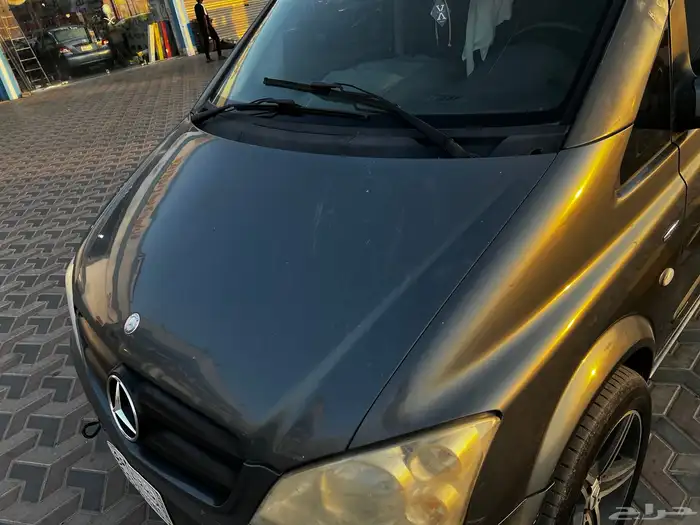 فان مرسيدس 2011 10