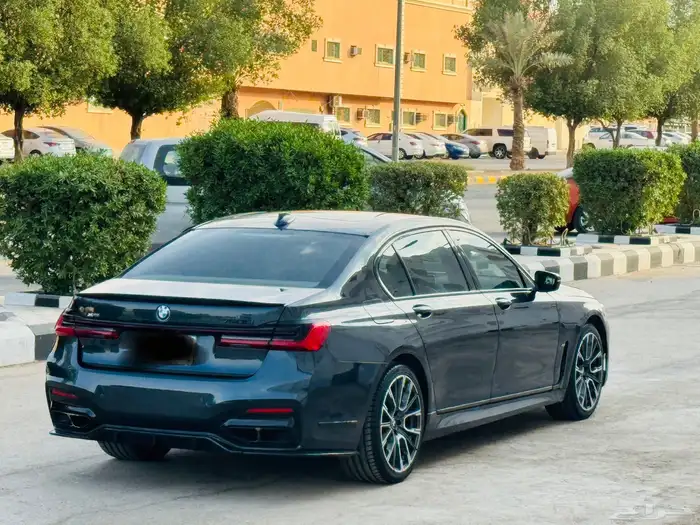 بي إم 740 محول 2020 4