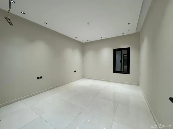 شقة تمليك في شوران بقرب من شارع اسماء بنت منيع 12