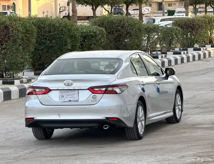 كامري GLE موديل 2023 شرط ممشى30 10