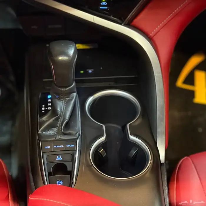 تويوتا كامري سبورت 2024 (( بحالة ممتازة )) 20