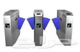 بوابه دخول الافراد بالبصمة والكارت 10