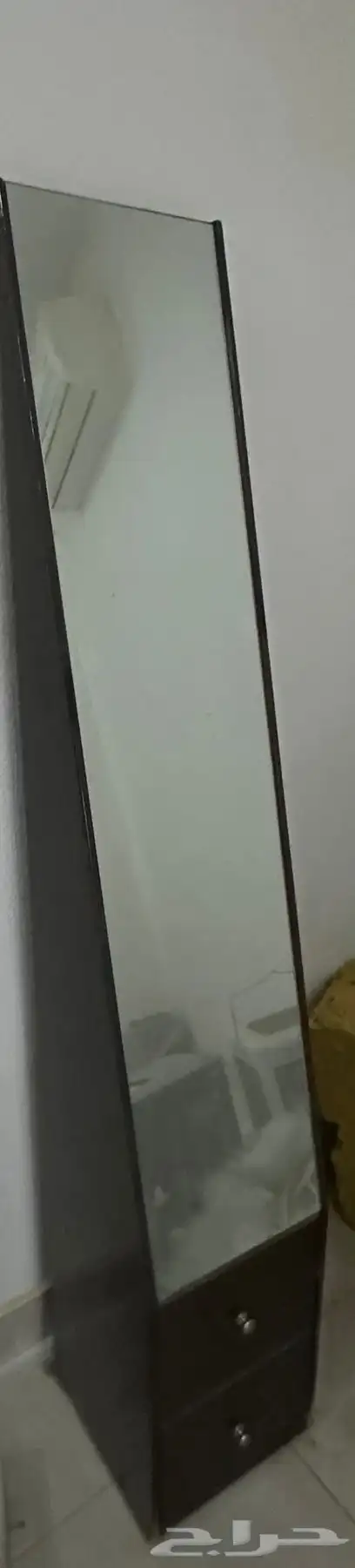 للبيع جلسة كنب وسرير نوم 8