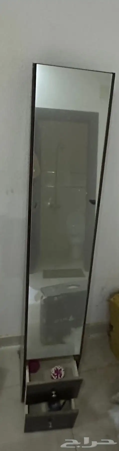 للبيع جلسة كنب وسرير نوم 9
