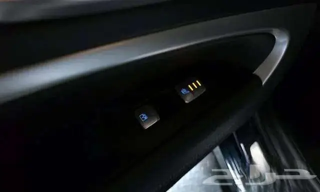 جنسيس - g70 - 2023 5