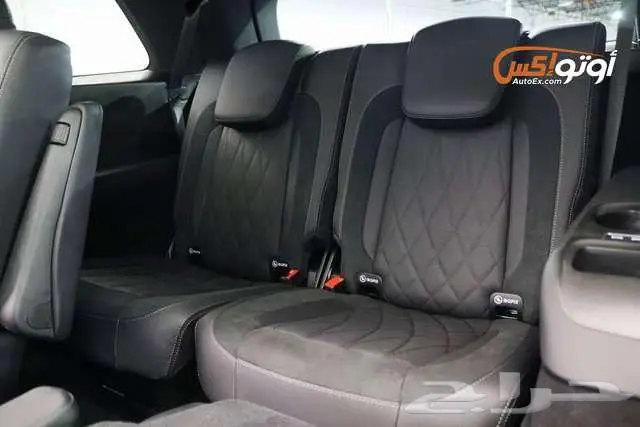 2024 مرسيدس GLS 63 AMG 8