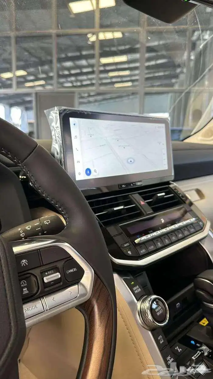 تويوتا لاندكروزر GXR L5 فل كامل وارد خليجي 2025 - 325.000 4