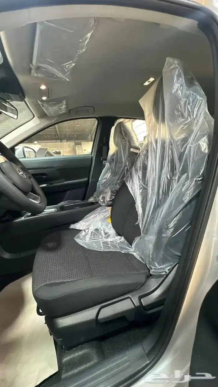 نيسان كيكس استاندر و نص فل موديل 2025 4