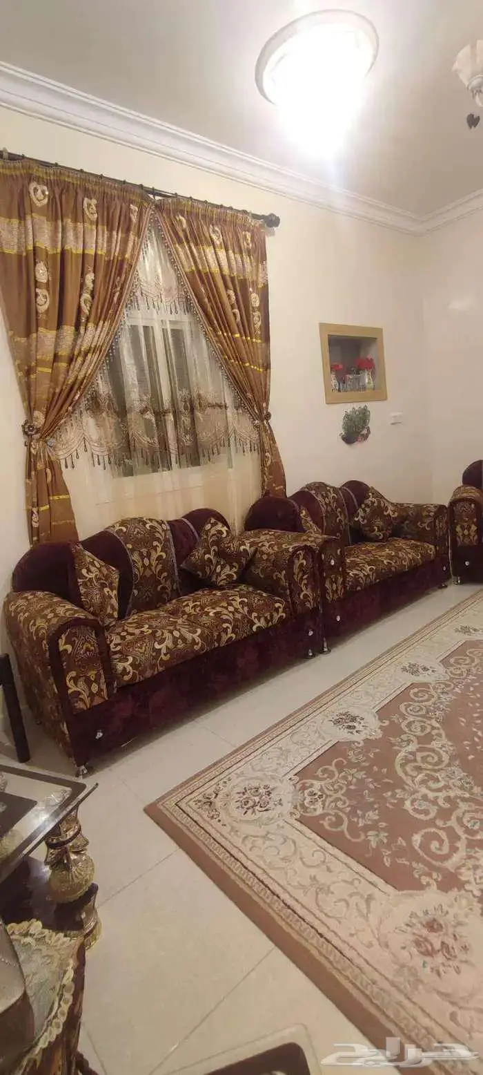 كنب نظيف للبيع 1