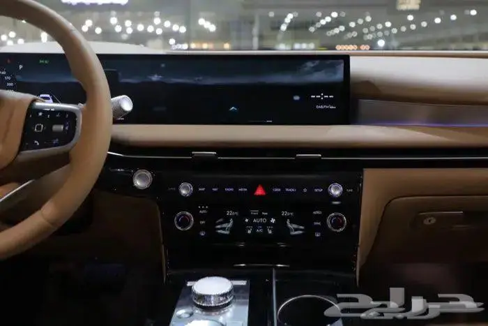 جينيسس G80 بريستيج بانوراما جلد اربعة سلندر موديل 2025 15