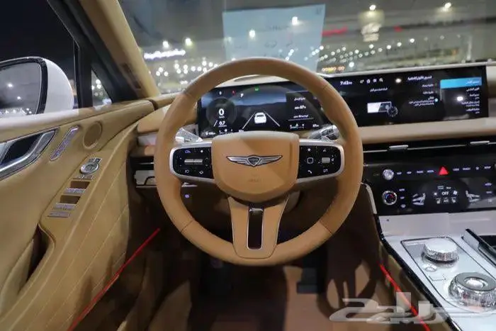 جينيسس G80 بريستيج بانوراما جلد اربعة سلندر موديل 2025 11