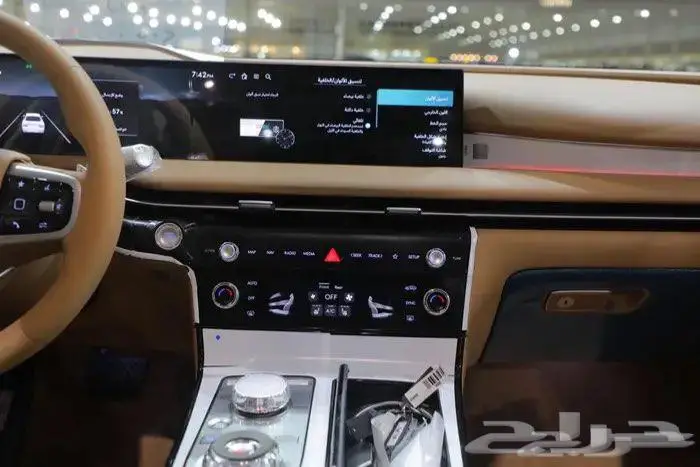 جينيسس G80 بريستيج بانوراما جلد اربعة سلندر موديل 2025 14