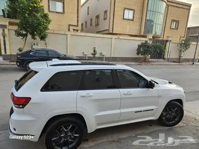 جيب جراند شيروكي S موديل 2019 ضمان وكالة 5