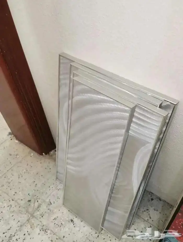 أربع لوحات ديكور ب50 ريال 2