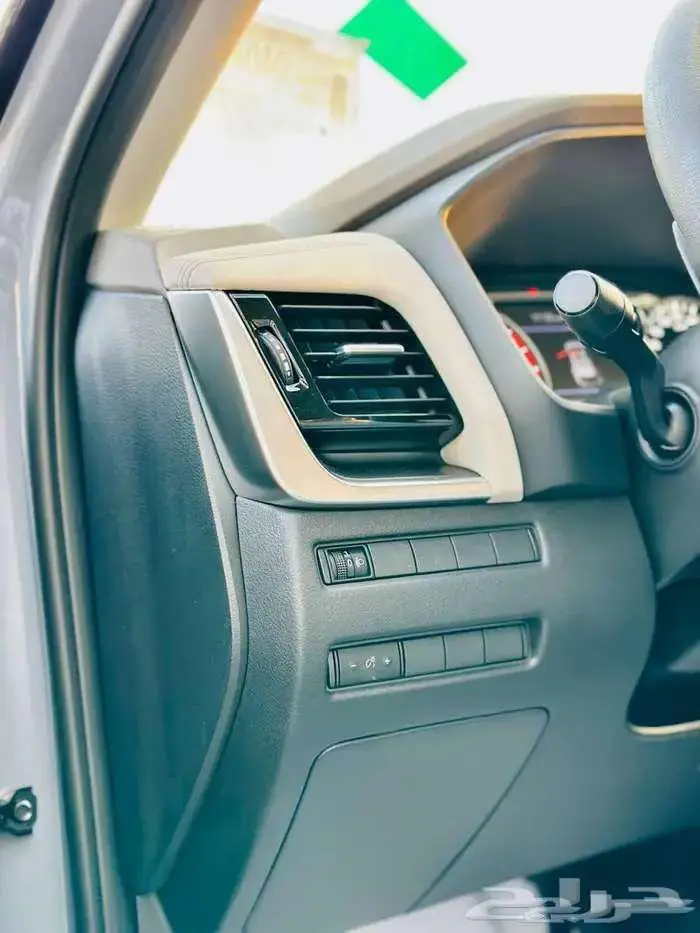 نيسان اكستريل بدون دبل 5 مقاعد 2025 3