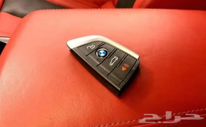 للبيع BMW - M4- competition موديل 2023 وارد كندا 2