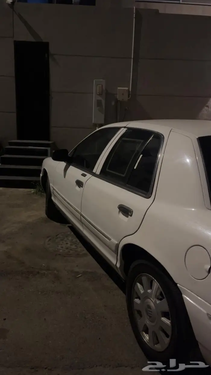 فورد 2005 ماركيز للبدل بكامري البيع 10 ألف مستعجل 11