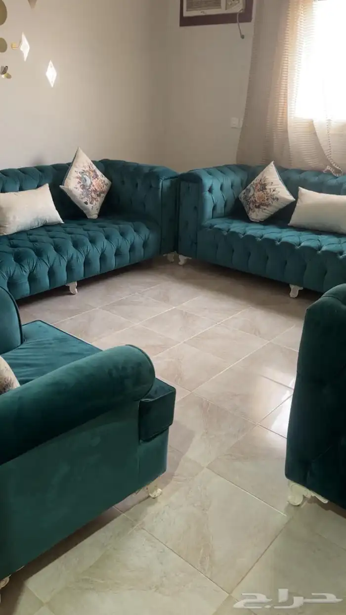 كنب للبيع 10 اشخاص شبه جديد 0