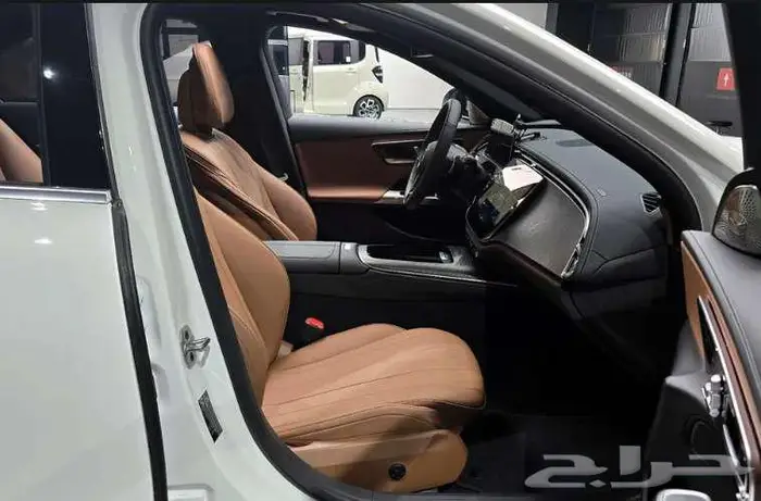 مرسيدس E200 2024 معرض الميموني للاستيراد من كوريا 9