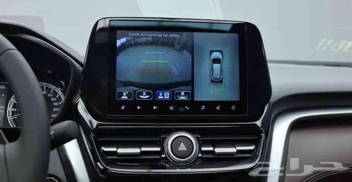 تتوفر فئات تويوتا اوروبان اصفار لمبيعات البنوك بأقل ربح 0.35 11